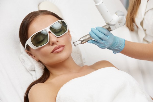 SOLO 1 day Seminar Laser Aesthetik Behandlung